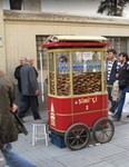 Фотография Тележка для продажи хлеба