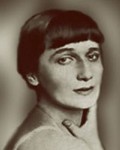 Анна Ахматова. Сборник стихов БЕЛАЯ СТАЯ (1917)