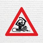 Обезьяна с гранатой в векторе