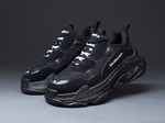 КРОССОВКИ BALENCIAGA TRIPLE S СLEAR SOLE ЦВЕТ ЧЕРНЫЙ